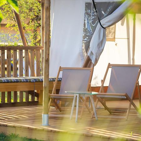 Glamping Kolpa Resort Gradac Eksteriør bilde
